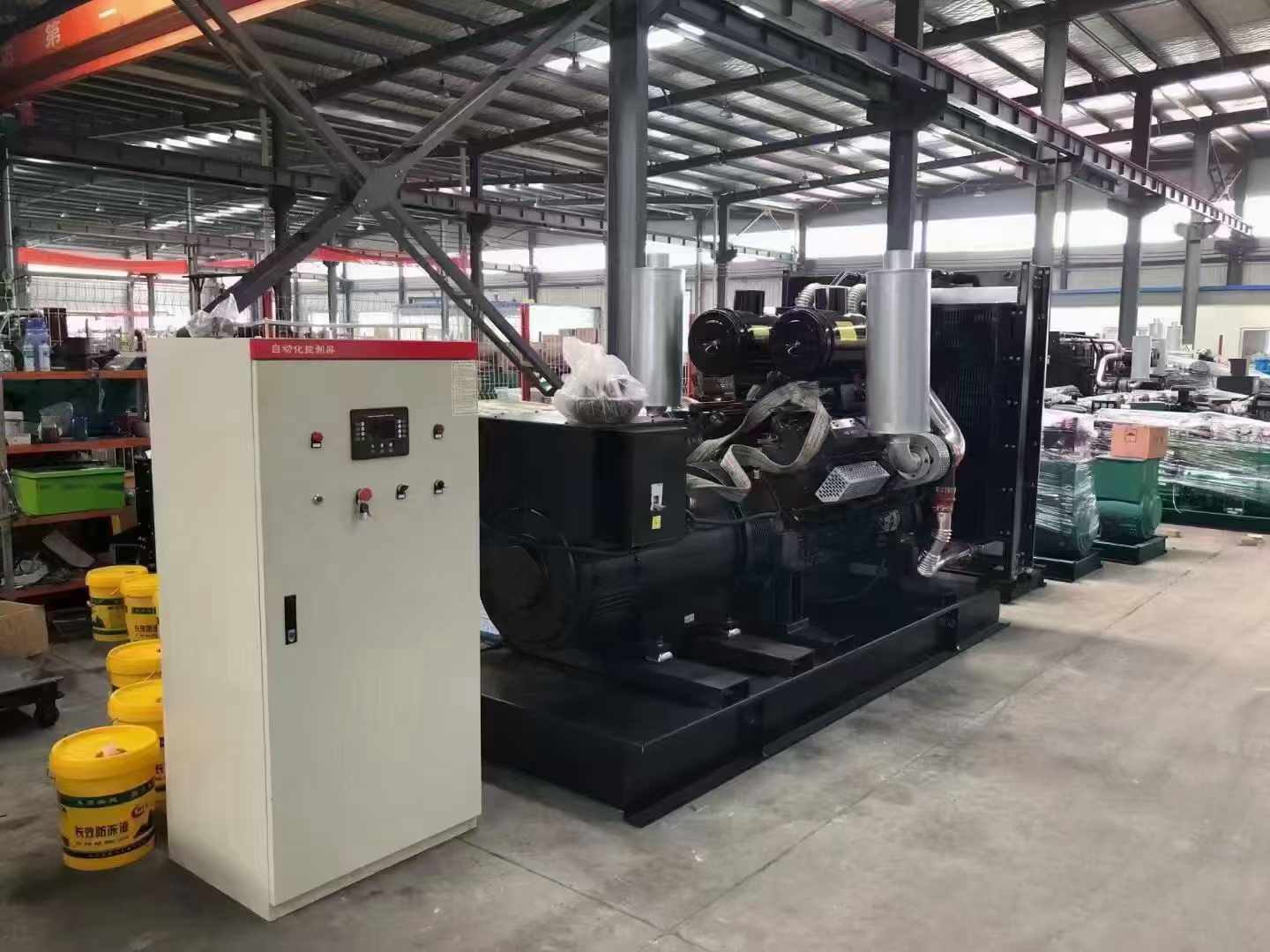 淮阳柴油发电机运行时的噪音和振动水平如何？